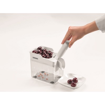 Cherry-pitter-Leifheit